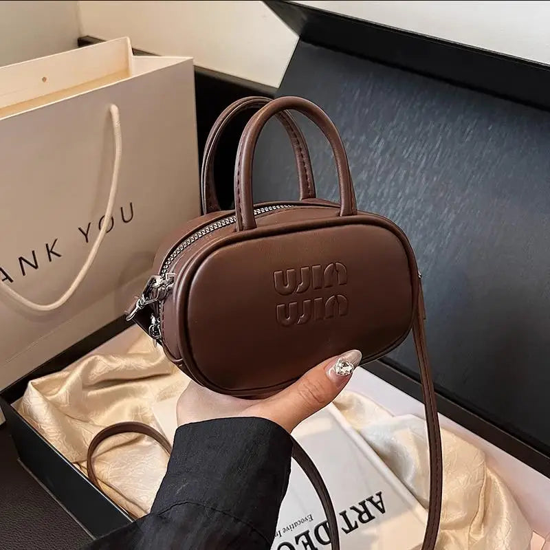New 2025 Boston Bag For Women Large Bowling Bags Luxury Brand Design Armpit Bags Autumn/Winter Commuting Versatile Shoulder Bag