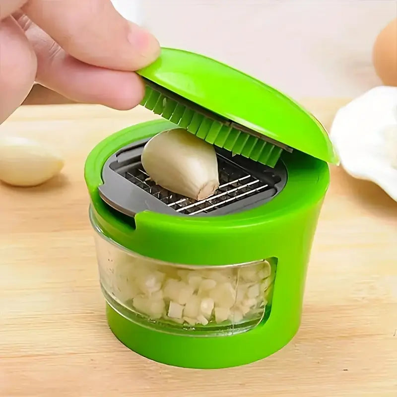 Odor-Free Garlic Crusher with Stainless Steel Blade