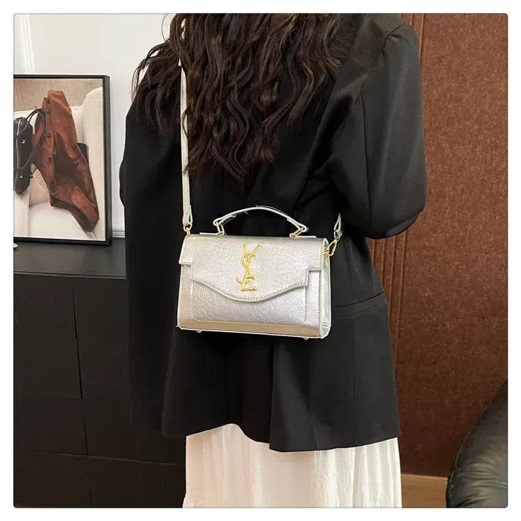 New Arrival 2025 Spring: Structured Textured Crossbody - Envelope Style, Detachable Chain, Women's Purse for Work & Events