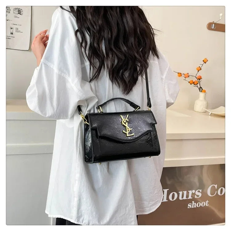 New Arrival 2025 Spring: Structured Textured Crossbody - Envelope Style, Detachable Chain, Women's Purse for Work & Events