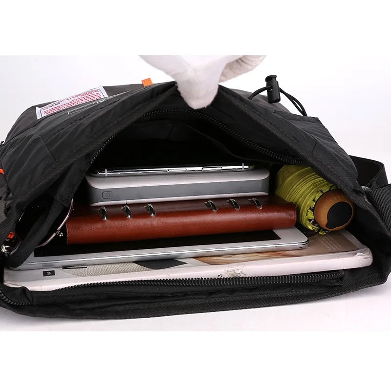 Multi-Capacity Shoulder Bag