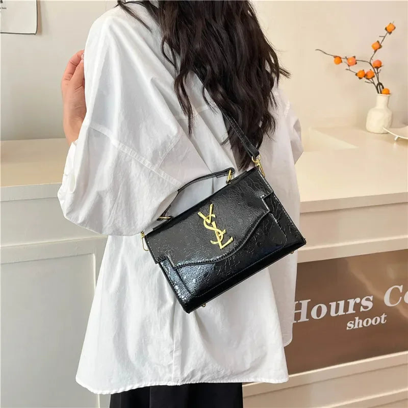 New Arrival 2025 Spring: Structured Textured Crossbody - Envelope Style, Detachable Chain, Women's Purse for Work & Events