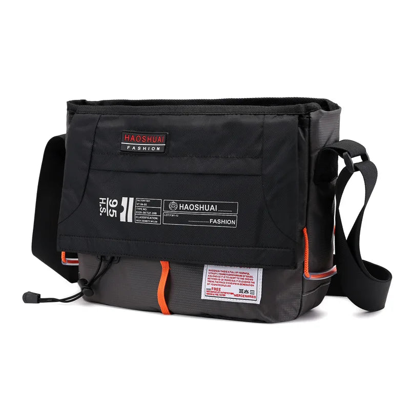 Multi-Capacity Shoulder Bag